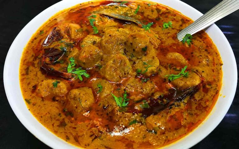 नरम गट्टे बनाने की गुप्त विधि: राजस्थानी रसोई के अनसुलझे राज (Secret to Soft Gatte:)